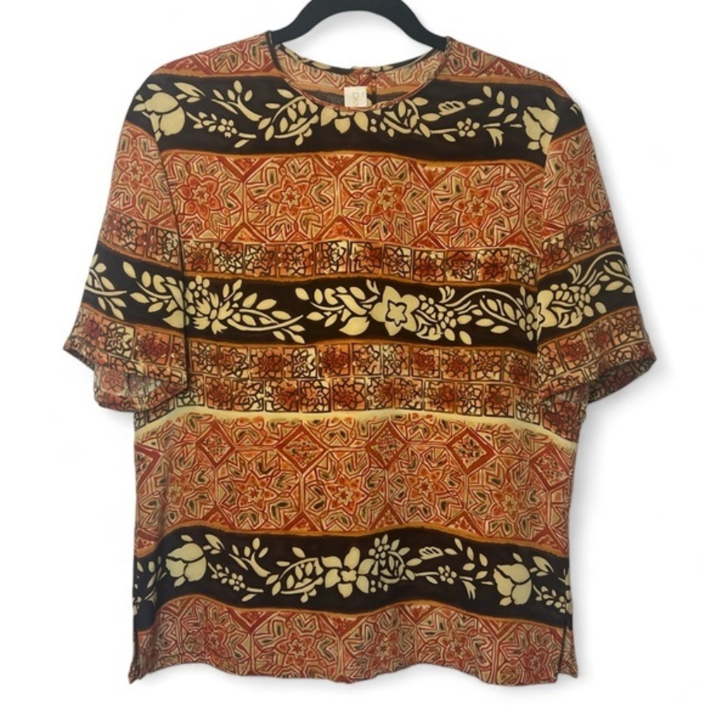 Dana Buchman Women Size 8 SILK Rear Button Short Sleeve Aztec‎ Floral Blouse